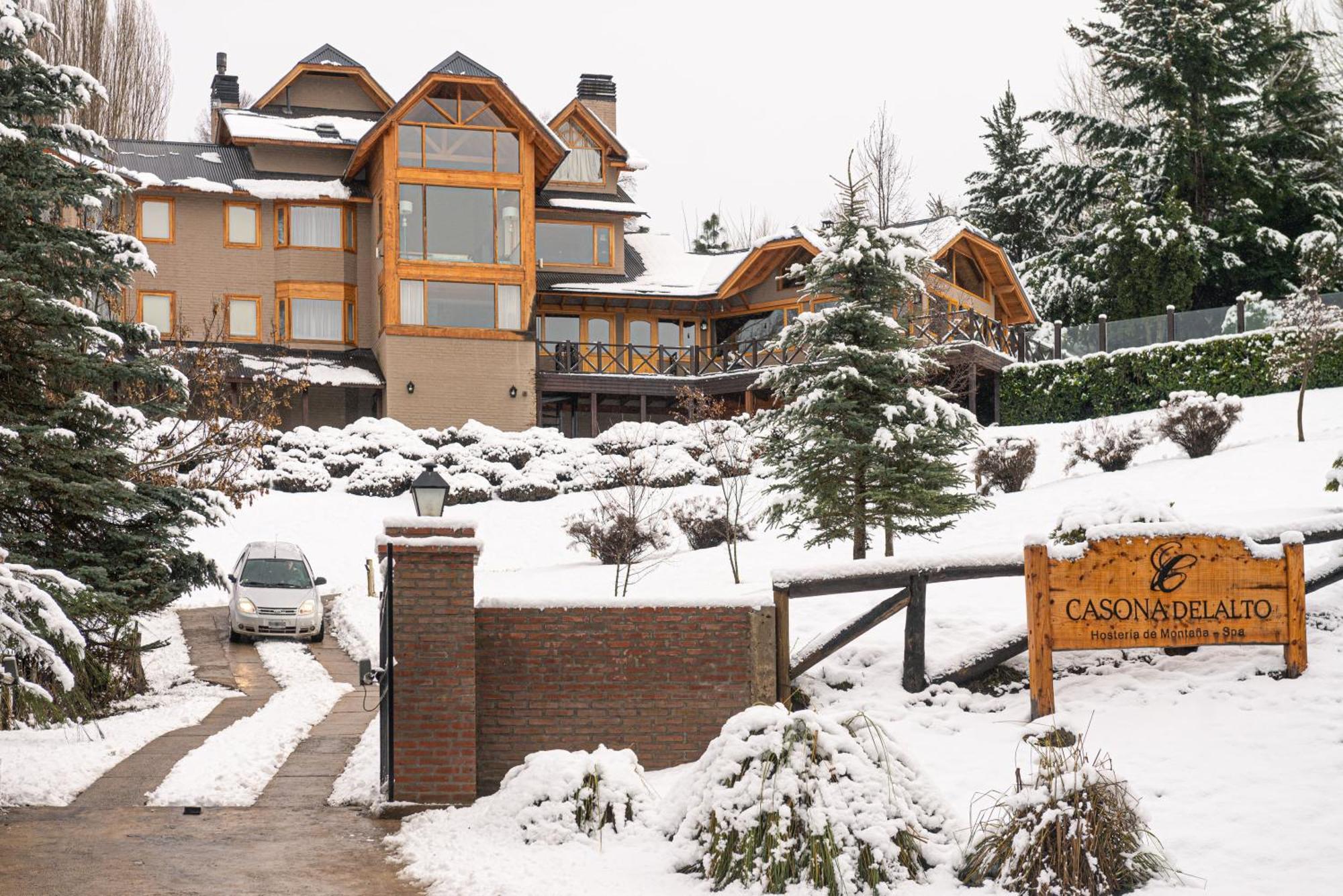 Casona Del Alto Hotel San Martín de los Andes Kültér fotó